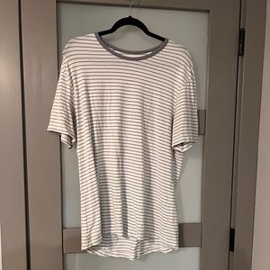Mens lululemon tee
